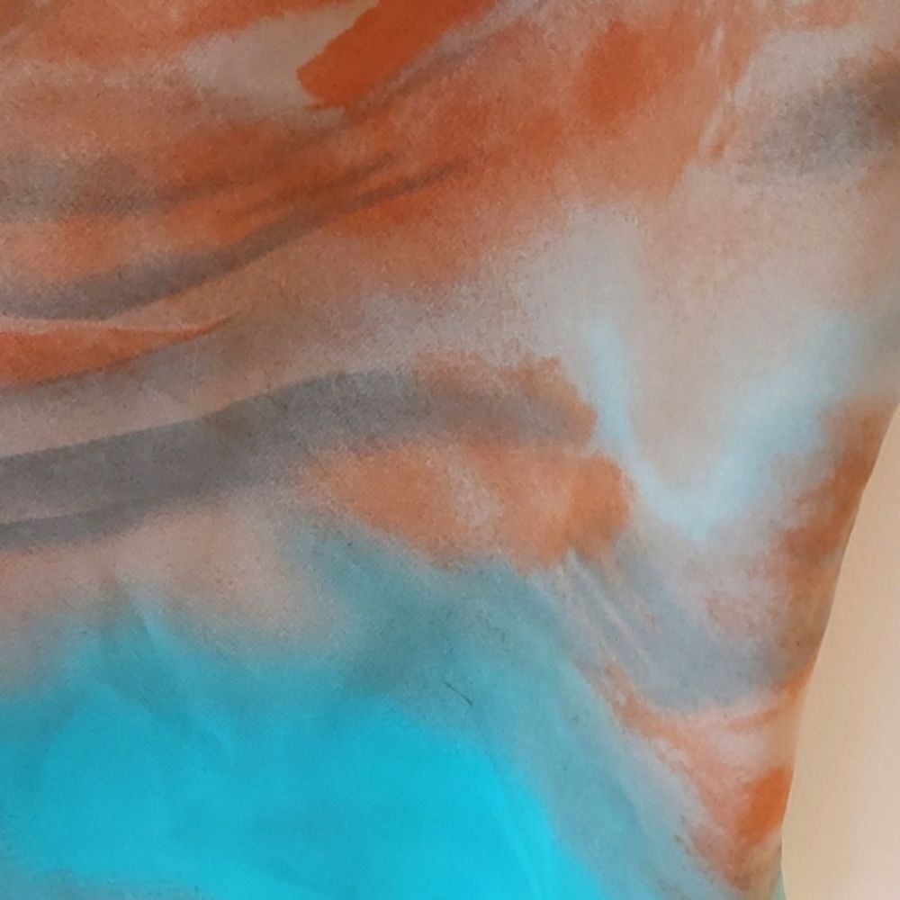 Silky Tank Top - Picture 4 of 5
